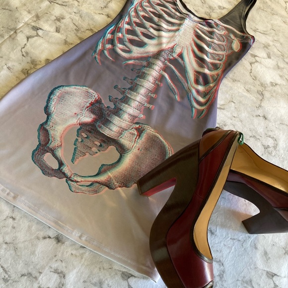 Skeleton 3-D ribs dress💀 - Picture 12 of 12